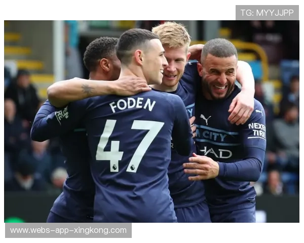 曼城与利物浦巅峰对决历史交锋回顾及技术数据全面对比分析 曼城与利物浦巅峰对决历史交锋回顾及技术数据全面对比分析