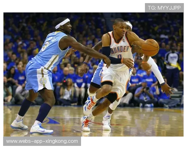 雷霆后场火力惊人,年轻力量引爆赛季新篇章 雷霆后场火力惊人,年轻力量引爆赛季新篇章