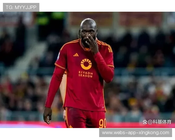 卢卡库前点破门后庆祝画面刷爆社媒，强力前锋作用显著